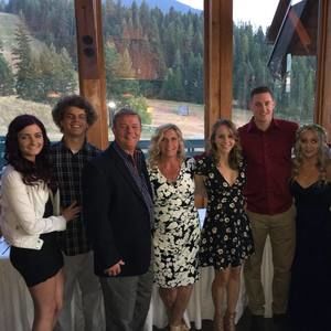 Meet your Posher, Emilie